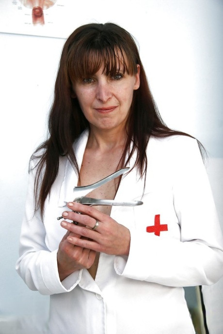 mature nurse sex galleries