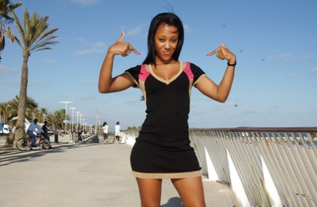 Noemilk nudes actress galleries