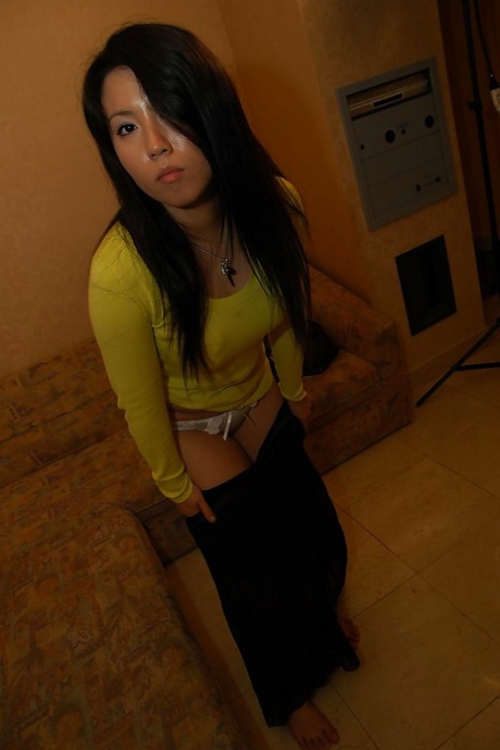 MILF curvilínea nus quentes arquivo