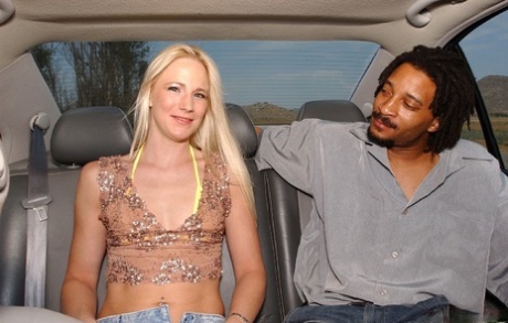 Aaliyah Jolie star high quality img