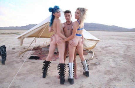 Jay Romero star perfect galleries