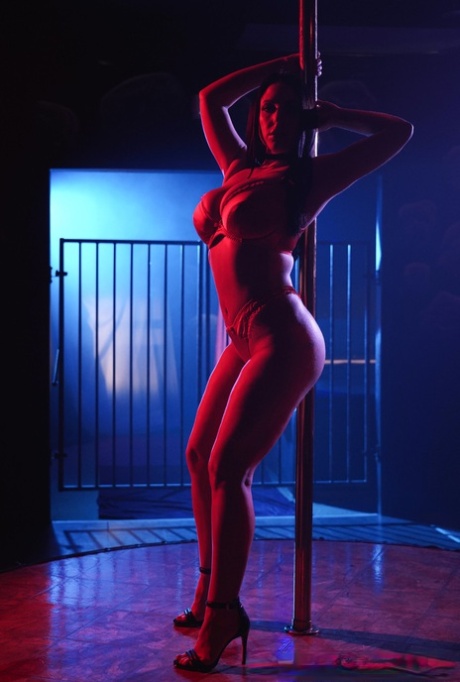 penari telanjang telanjang seksi gambar