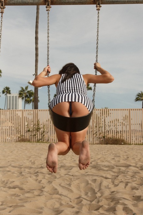 beach feet art xxx archive