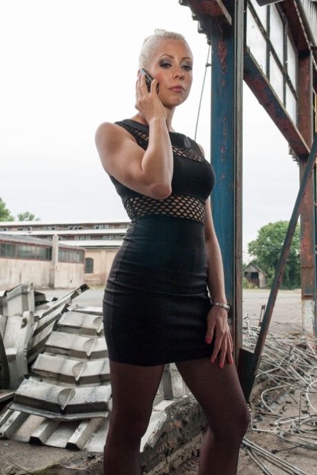 offentlig bdsm vackert sex bild