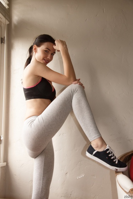 skinny yogabukser eksklusive nøgenbilleder billeder