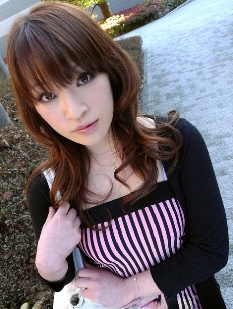 Yukina Mori model sexy images