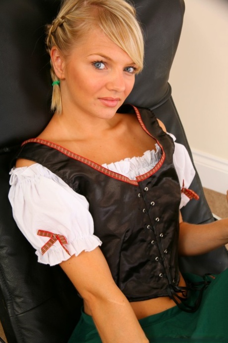 tinejdžerska suknja porno arhiva
