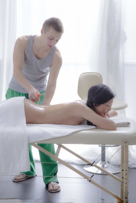 teen massage hot pictures