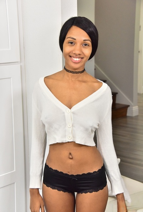 Alexis Avery perfect actress gallery
