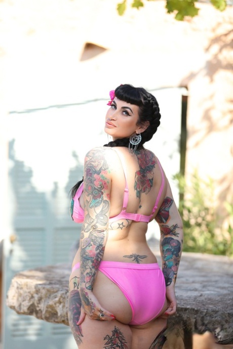 Cherry Pie pornstar sex images