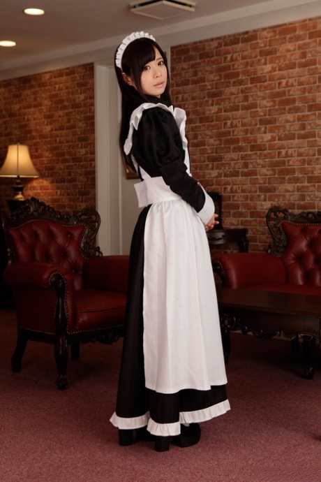 asian maid xxx galleries