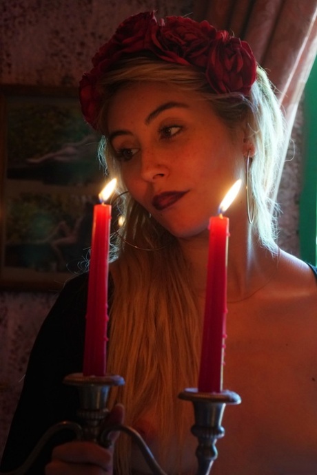 Harmonie Marquise star beautiful picture