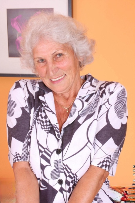 vestido de abuela hermoso sexo imagen
