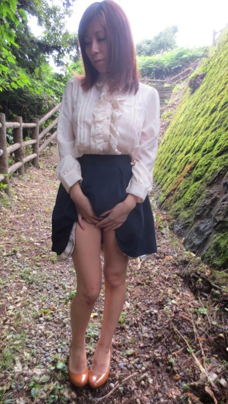 Aziatische upskirt erotische porno foto's