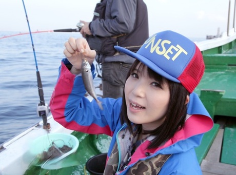 Sakura Sena hd actress images