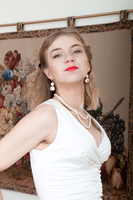 Kristinka Bush pornstar nude img