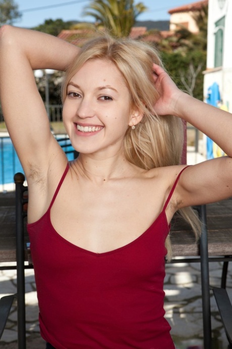 Samantha Vasili high quality actress images
