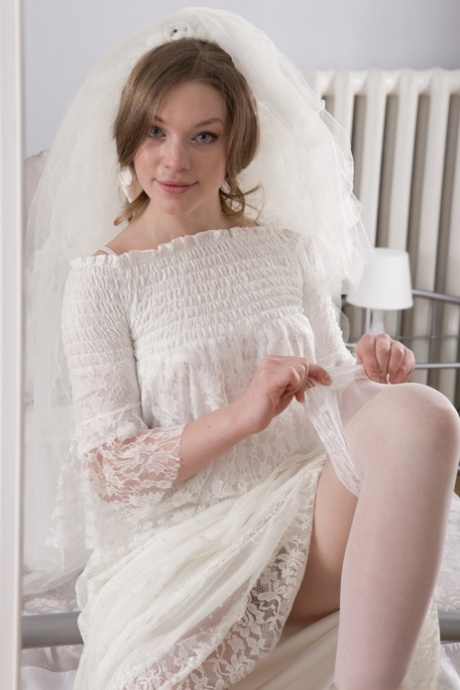 bride exclusive image