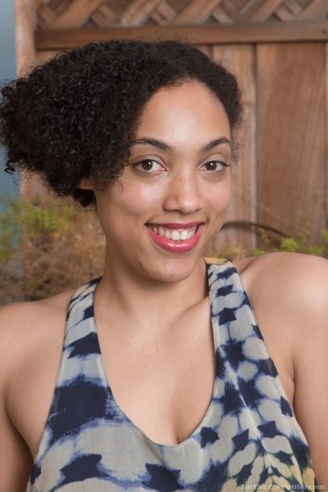 curly ebony art xxx photo