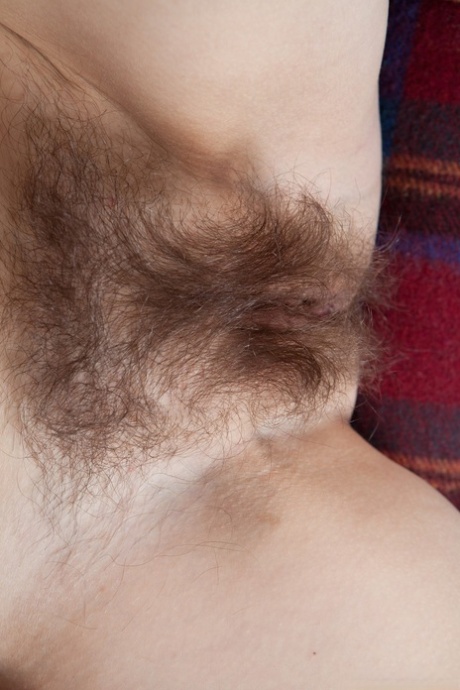 behåret vagina nøgen hd fotos