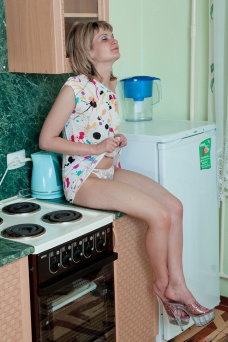 amateur wife free naked photos