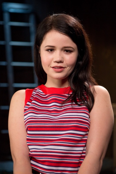 Yhivi best model photos