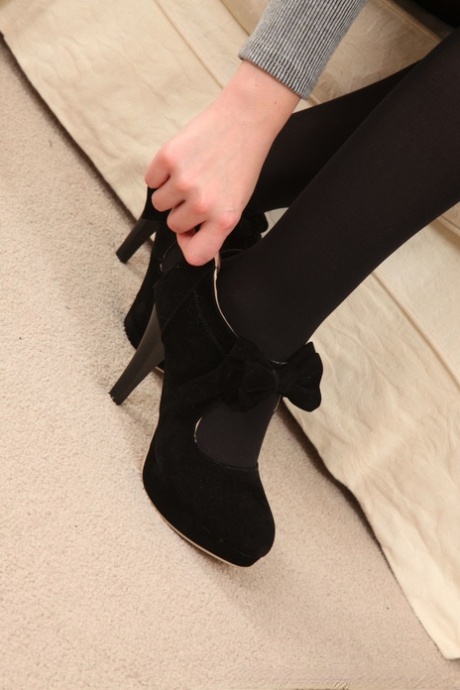 british teen hot pic