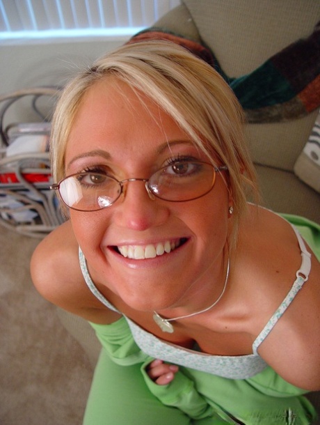 nerdy milf volwassen hd afb