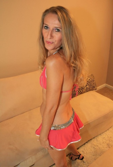 mamá en bikini bastante sexy galería