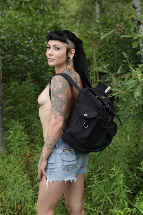 Lily Fatale pornstar image