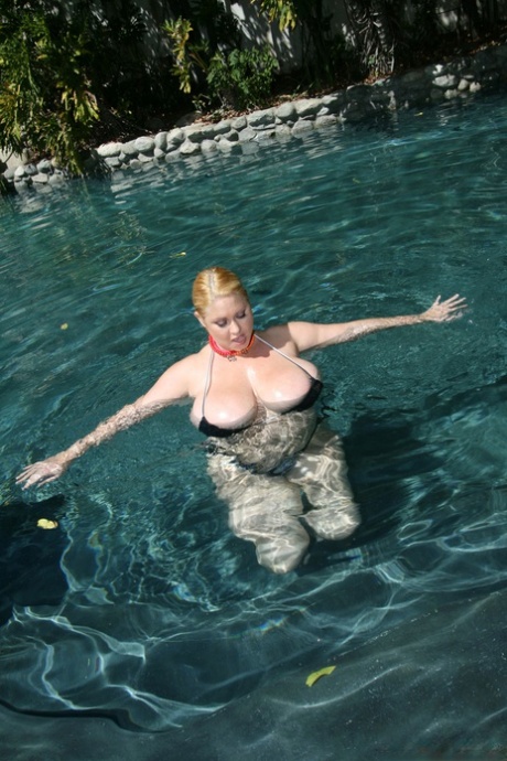 bikini z debelimi ženskami hd galerija