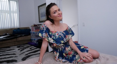 Krissy Lynn art star images
