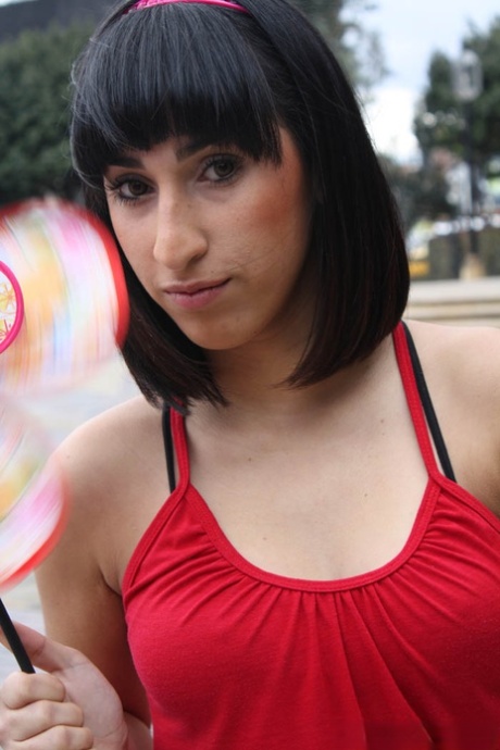 adolescente latina perfetto sexy foto