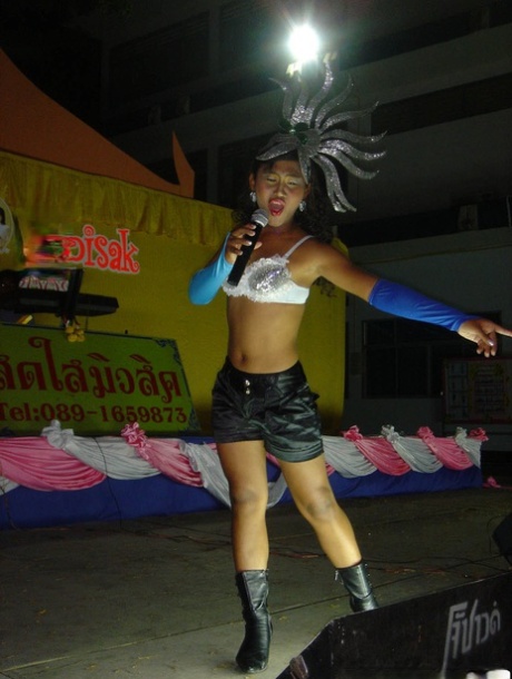 thai ladyboy høj kvalitet flot billeder
