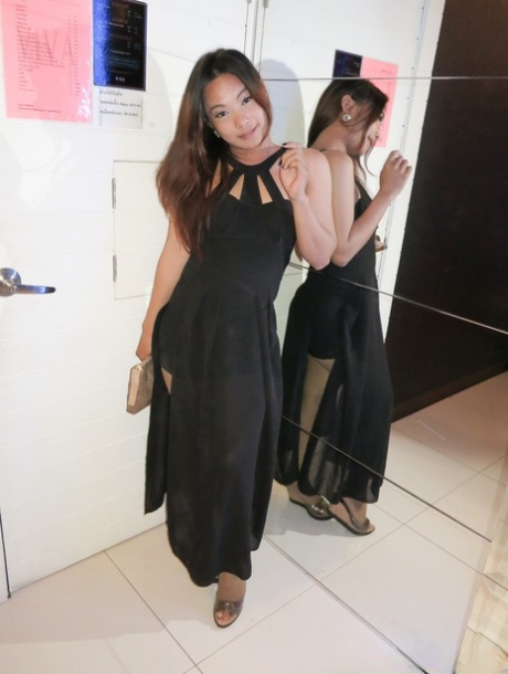pattaya ladyboy free porn pic