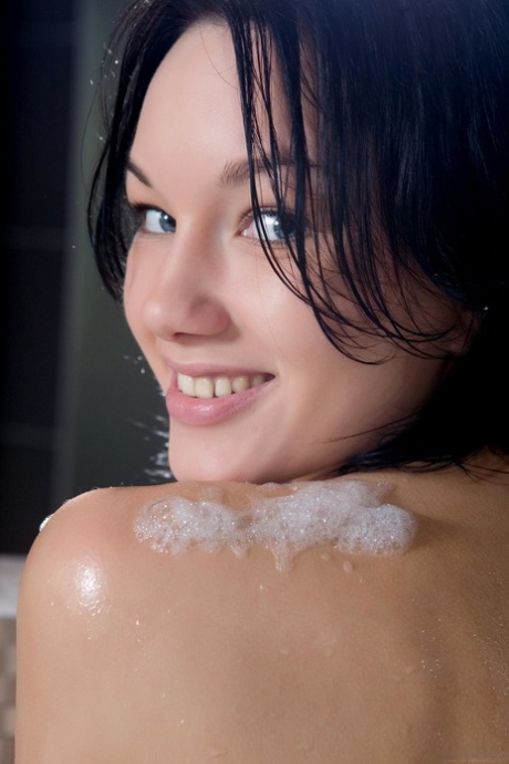 Loreen Ahe nudes pornstar picture