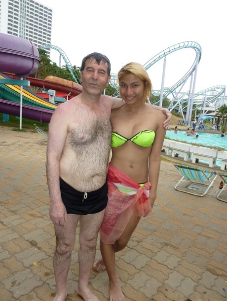 Pattaya ladyboy het pornografi samling