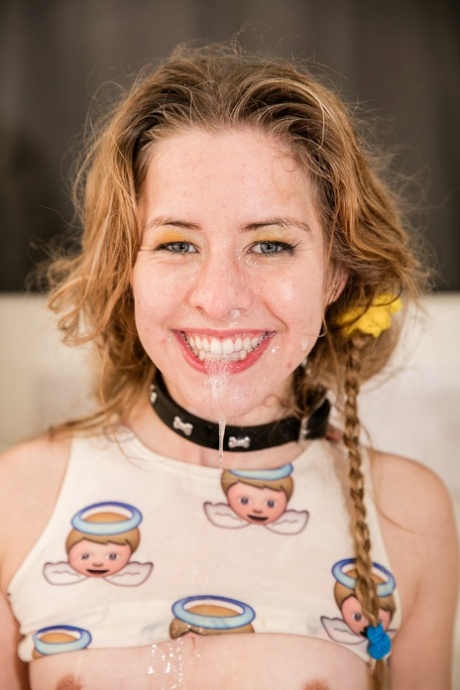 klaarkomen glimlach top naakt foto's