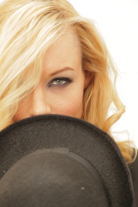 Kayden Kross nude star images