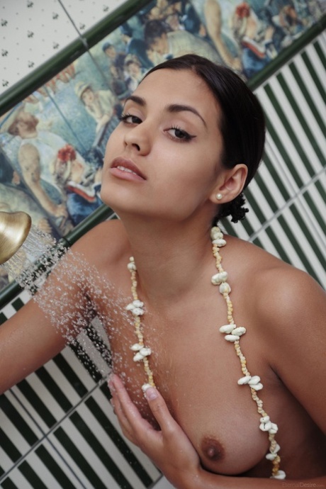 Belinda Ahe pornstar nude photo