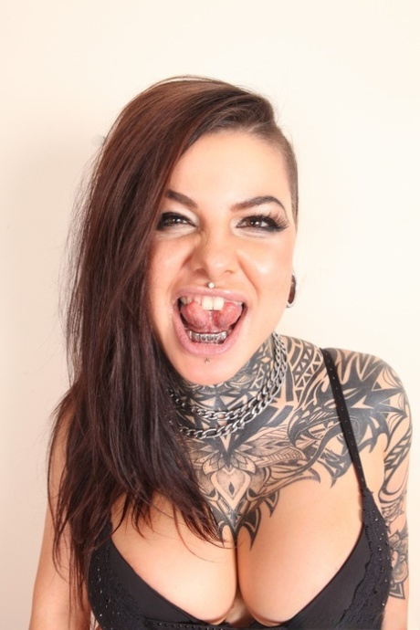 tatuaje de tetas grandes arriba hermosa galería