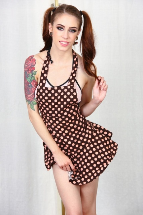 Anna De Ville nice pornstar pic