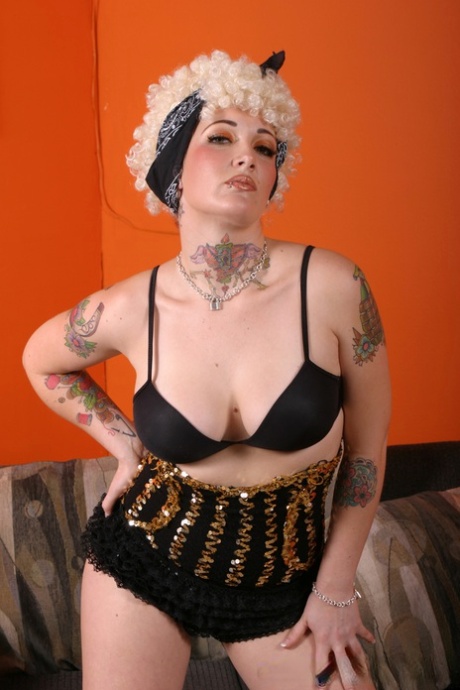 Candy Monroe star picture
