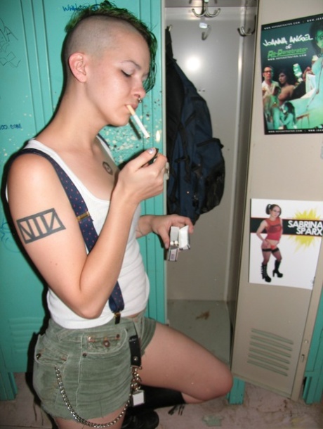 emo seksi xxx slike