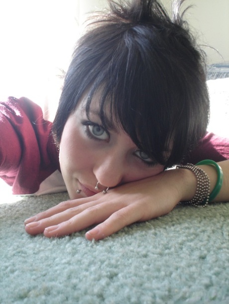 emo lijepo xxx fotografija