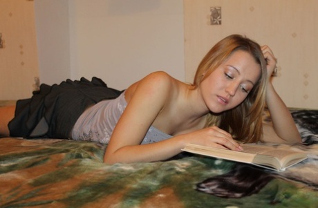 Gloria Miller sex model picture