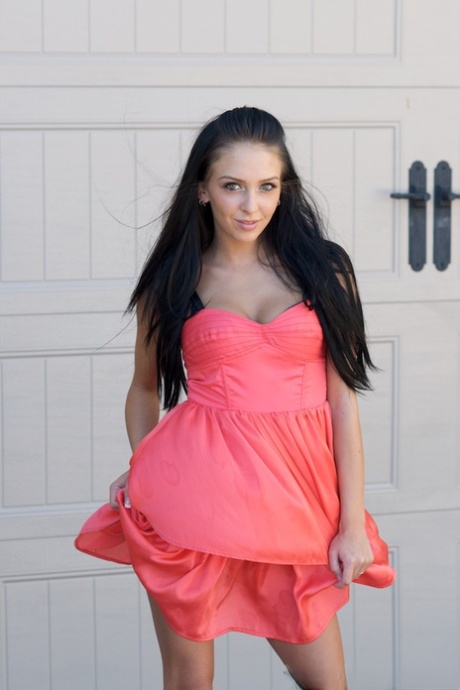 Stephanie Cane free pornstar photo