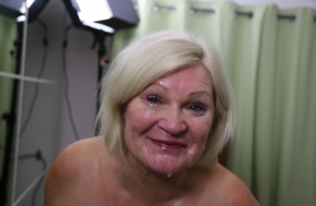 bbw facial exclusive photo