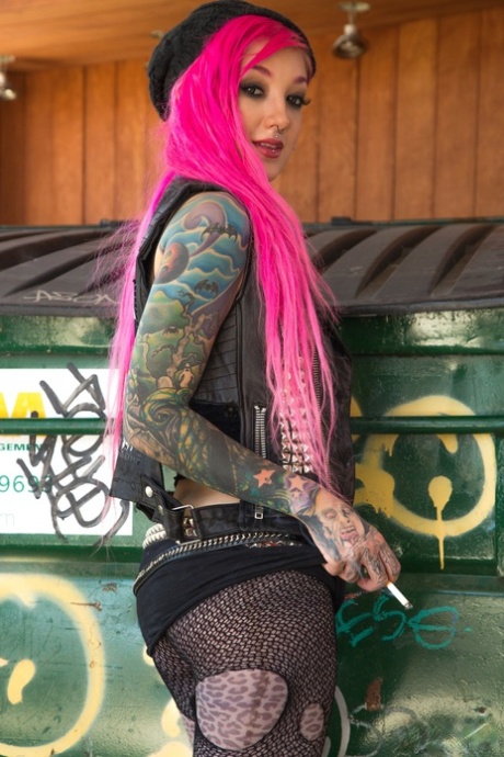 piercing høj kvalitet Foto