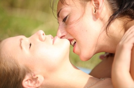 blonde maigre et poilue jolie xxx archive